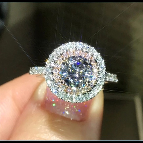 Victoria Wieck Jewelry - 5⭐️ Victoria Wieck Sterling SIlver Engagement Ring